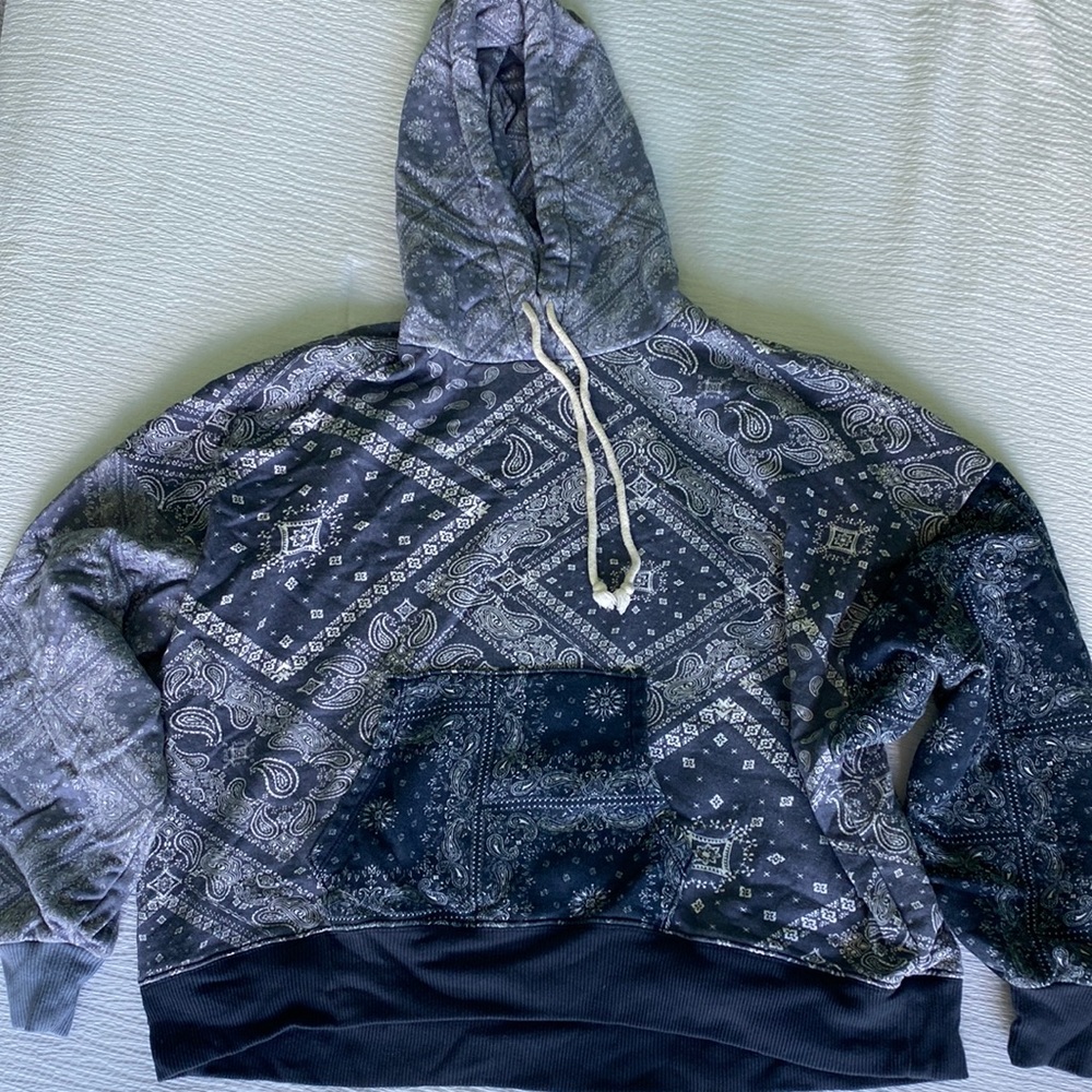 American Eagle Sweatshirt XS